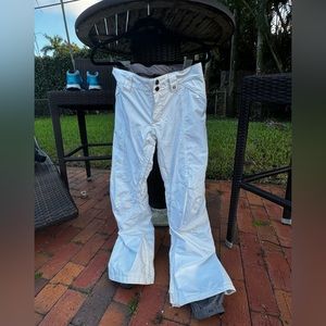 White ski pants for girls